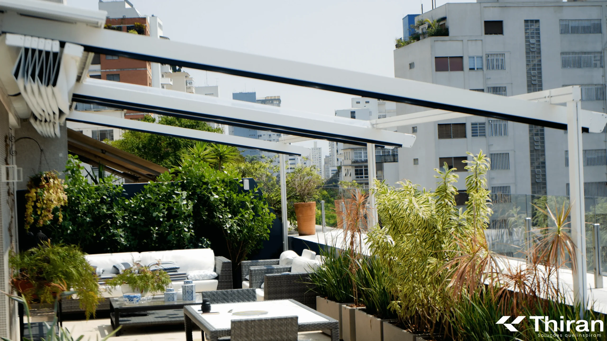 Folding Pérgola FP1000: a elegância da Thiran Toldos